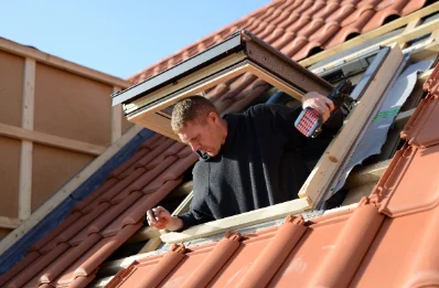 Pose de fenêtres de toit Velux à Oyé